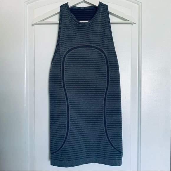 Lululemon Run: Swiftly Tech High-Neck Racerback Tank Top - Stripe Slate Size 4-6 - Picture 14 of 16